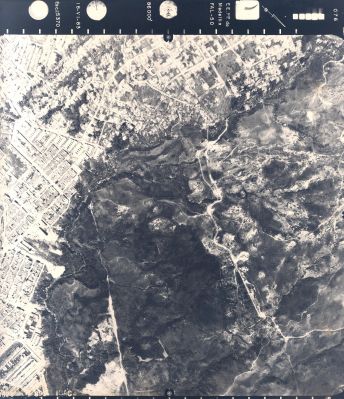 Fotografia aerea del barrio Castilla, 1983
CEHAP - FOTOGRAMETRIA ANALITICA LTDA.
1983
ESC.1:5370
Palabras clave: FOTOGRAFIA AEREA CASTILLA
