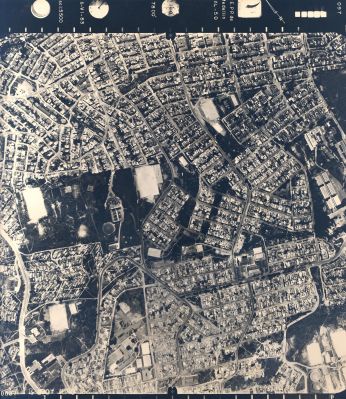 Fotografias aereas del barrio Castilla 1983
CEHAP - FOTOGRAMETRIA ANALITICA LTDA.
1983
ESC.1:5500
Palabras clave: FOTOGRAFIAS AEREAS CASTILLA