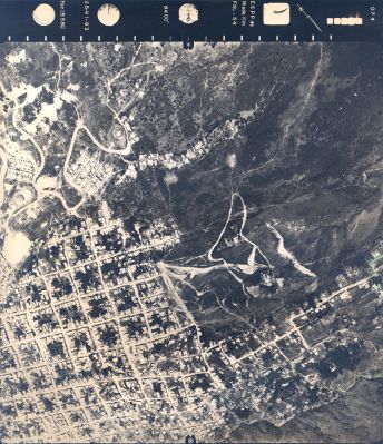 Fotografia aerea del barrio Castilla, 1983
CEHAP - FOTOGRAMETRIA ANALITICA LTDA.
1983
ESC.1:5580
Palabras clave: FOTOGRAFIA AEREA CASTILLA
