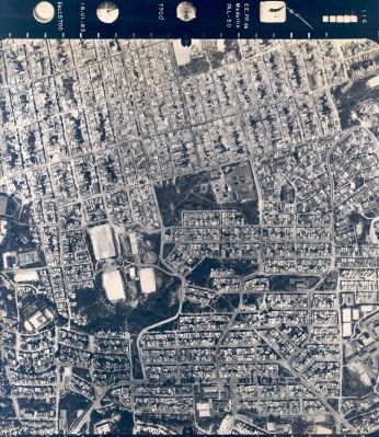Fotografia aerea del barrio Castilla, 1983
CEHAP - FOTOGRAMETRIA ANALITICA LTDA.
1983
ESC.1:5700
Palabras clave: FOTOGRAFIA AEREA CASTILLA
