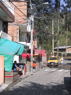 Viviendas corregimiento de Altavista 
CEHAP, 2003
Palabras clave: VIVIENDA RURAL ALTAVISTA