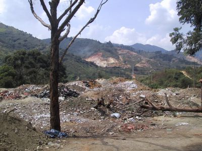 Disposicion de residuos en el corregimiento de Altavista
CEHAP, 2003
Palabras clave: ALTAVISTA RESIDUOS