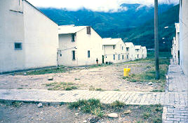 Mejoramiento de vivienda y calle sin pavimentar, Urbanización Pepe Sierra
CEHAP
PEVAL AT-PHP, 1988
Palabras clave: URBANIZACION PEPE SIERRA