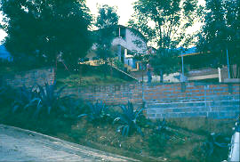 Viviendas cercadas, barrio Julio Rincon
CEHAP
PEVAL AT-PHP, 1988
Palabras clave: JULIO RINCON