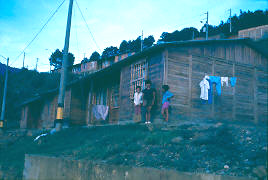 Fachada de vivienda, barrio La Libertad
CEHAP
PEVAL AT-PHP, 1988
Palabras clave: LA LIBERTAD
