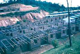Viviendas en construccion, El Peñol
CEHAP
PEVAL AT-PHP, 1987
Palabras clave: EL PEÑOL