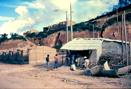 Viviendas en construccion, El Peñol
CEHAP
PEVAL AT-PHP, 1988
Palabras clave: EL PEÑOL
