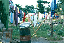 Tendedero de ropa, Apartado
CEHAP
PEVAL, 1983
Palabras clave: INQUILINATOS