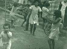 Espacios para jugar, Apartado
CEHAP
PEVAL, 1983
Palabras clave: INQUILINATOS