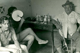 Inquilinos en actividad de integración, Apartado
CEHAP
PEVAL, 1983
Palabras clave: INQUILINATOS