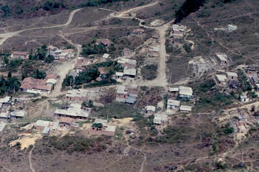 Panorámica proceso de ocupación, barrio Aures
PEVAL 1988
Palabras clave: BARRIOS PIRATAS MEDELLIN