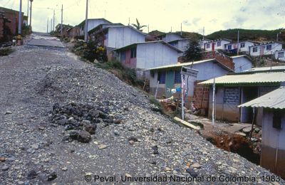 Proceso de loteo y construccion del programa de vivienda en el Barrio Kennedy de Medellin
Peval, 1983
Palabras clave: LOTES CON SERVICIOS KENNEDY VIVIENDA PREFABRICADA