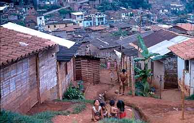 Panoramica del barrio 3 de Mayo
CEHAP
Gilma Mosquera 1983
Palabras clave: BARRIO 3 DE MAYO