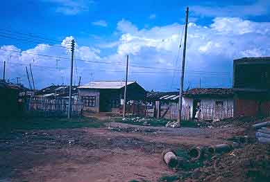 Condiciones de acceso a la viviendas, barrio Julio Rincon
CEHAP
Gilma Mosquera 1983
Palabras clave: VIVIENDA