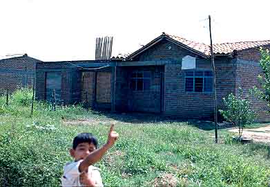 Vivienda en transicion con adiciones, barrio Comuneros I
CEHAP
Gilma Mosquera 1983
Palabras clave: VIVIENDA