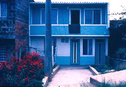 El señalamiento de la propiedad, barrio Doce de Octubre, Medellin
CEHAP
PEVAL 1985
Palabras clave: CERRAMIENTOS