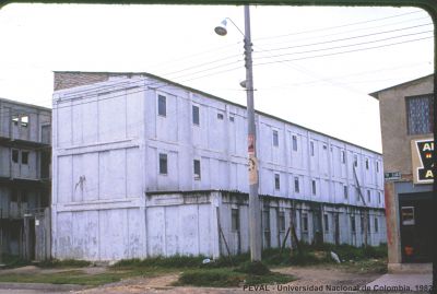 Vivienda en altura del Proyecto Ciudad Bachue en Bogota
PEVAL, Tova Solo, 1983
Palabras clave: Vivienda ICT Bogota