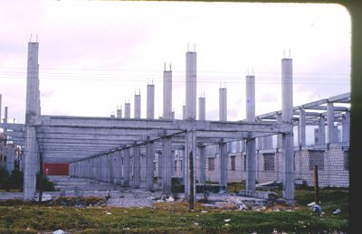 Proceso constructivo de viviendas del Proyecto Ciudad Bachue  en  Bogota 
PEVAL, Tova Solo, 1983
Palabras clave: Vivienda ICT Bogota