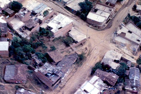 Vias de circulacion en la Comuna Nororiental
PEVAL 1988
Palabras clave: COMUNA NORORIENTAL MORFOLOGIA