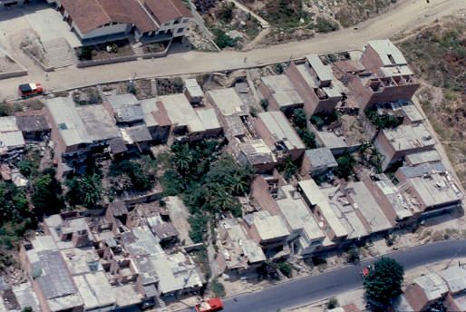 Panoramica proceso de autoconstruccion en el barrio El Diamante
PEVAL 1988
Palabras clave: EL DIAMANTE