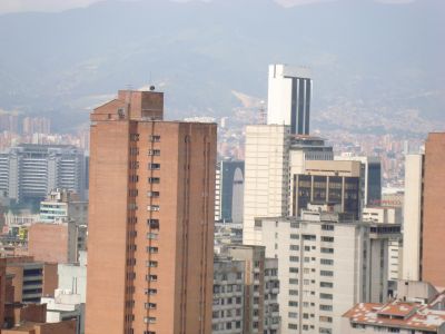 Panoramica del Centro de Medellin hacia el centroccidente
CEHAP 2009
Palabras clave: CENTRO DE MEDELLIN EDIFICIOS