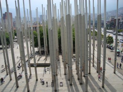 Estructura fisica de la Plaza de La Luz
CEHAP 2009
Palabras clave: PLAZA DE LA LUZ PARQUES MEDELLIN