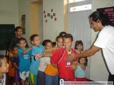 Ninos de Niquitao Jugando a Aprender en Taller
CEHAP
2006
Palabras clave: TALLER FRATERNIDAD NIQUITAO