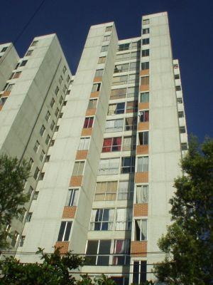 Bloque de apartamentos ciudadela Sevilla Medellin
LUIS FERNANDO GONZALEZ, 2004
Palabras clave: CIUDADELA SEVILLA VIVIENDA MASIVA EDIFICIOS