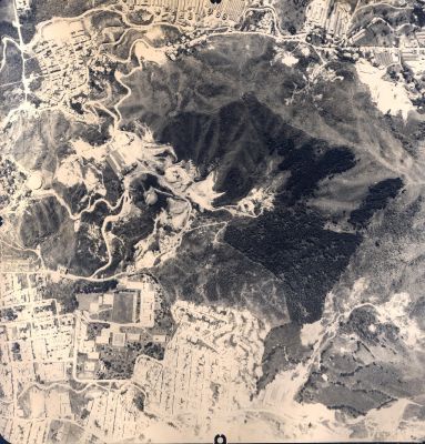 Fotografia aerea comuna 7, Robledo y corregimiento de San Cristobal, 1983
CEHAP - FOTOGRAMETRIA LTDA.
1983
ESC.1: 5880 
Palabras clave: FOTOGRAFIAS AEREAS COMUNA 7