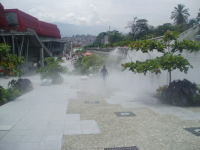 Afueras del parque Explora de Medellin
CEHAP.2008
Palabras clave: PARQUE EXPLORA
