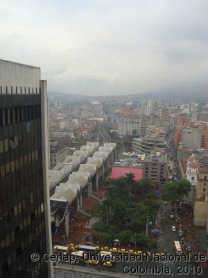 Panoramica de Estación Parque de Berrio del Metro de Medellin
Cehap, 2010
Palabras clave: Edificios Centro de Medellin