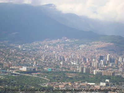 Proceso de urbanización de la zona centroriental de Medellin 
Cehap, 2011
