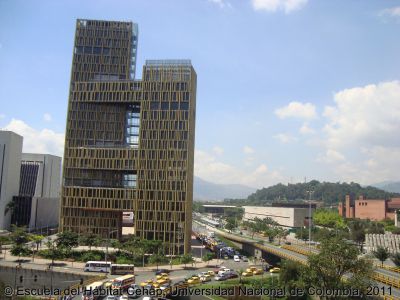 Sistema vial en el Sector Barrio Triste y la Alpujarra de Medellin
Cehap, 2011
Palabras clave: Vialidad