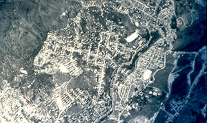 Fotografia aerea del asentamiento Los Caunces en Medellin
PEVAL 1984
Palabras clave: MEJORAMIENTO LOS CAUNCES