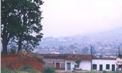 Morfologias fisico espaciales de la zona nororiental de la ciudad de Medellin
CEHAP 1996
Palabras clave: MORFOLOGIAS