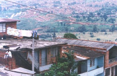 Morfologias espaciales
CEHAP 1996
Palabras clave: MORFOLOGIAS FISICO ESPACIALES