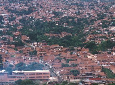 Morfologia urbana zona nororiental 
CEHAP 1996
Palabras clave: Morfologia urbana