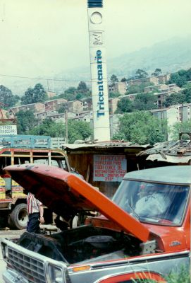 Establecimiento de servicio automotriz en los alrededores de estacion tricentenario
CEHAP 1996
Palabras clave: Establecimiento de servicio