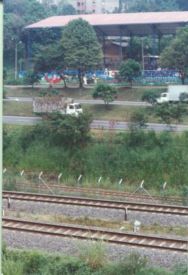 Coliseo Aurelio mejia paralelo a viaducto metro 
CEHAP 1996
Palabras clave: Espacios deportivos y culturales