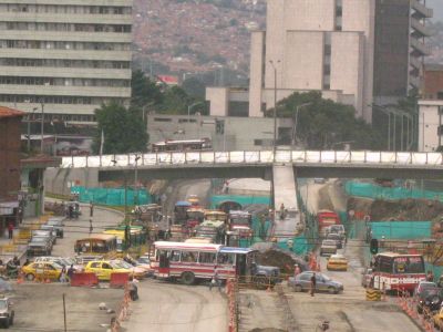 Obras de construccion del puente de Colombia y adecuacion de la Avenida ferrocarril para el metroplus 
SENIA SALAZAR MALDONADO 2007
Palabras clave: METROPLUS PUENTES OBRAS IMPACTO VIAL MEDELLIN