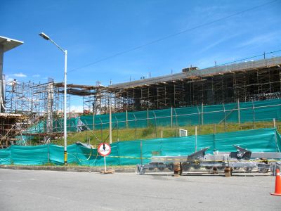 Construccion de la estacion metro cable en el barrio San javier
SENIA SALAZAR MALDONADO 2007
Palabras clave: METROCABLE SAN JAVIER