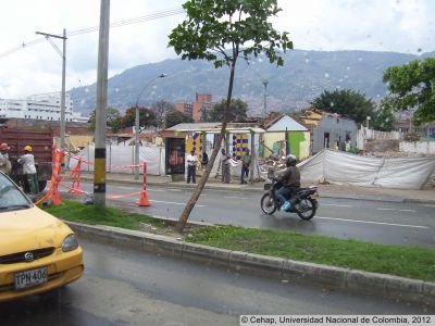 Obras para la adecuacion de Metroplus en cercanias de la Universidad de Antioquia
Cehap, 2012
Palabras clave: Metroplus Infraestructura