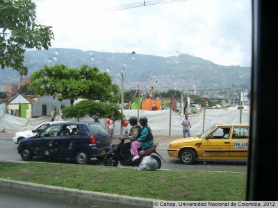 Obras para la adecuacion de Metroplus en cercanias de la Universidad de Antioquia
Cehap, 2012
Palabras clave: Metroplus Infraestructura