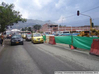Obras para la adecuacion de Metroplus en cercanias de la Universidad de Antioquia
Cehap, 2012
Palabras clave: Metroplus Infraestructura