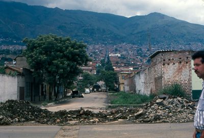 Via de acceso barrio Moravia
Gilberto Arango 1988
Cehap

Palabras clave: VIAS MORAVIA ACCESO