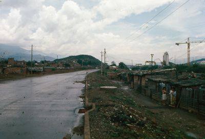 Via de acceso barrio Moravia 
Gilberto Arango 1988
Cehap

Palabras clave: VIAS ACCESO MORAVIA