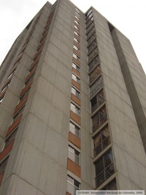 Torres San Sebastian, Niquitao, Medellin
CEHAP
2006
Palabras clave: VIVIENDA NIQUITAO