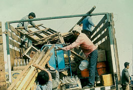 Trasteo Distrito del Agustino Lima Peru
Cehap CIPUR 1981 

Palabras clave: DISTRITO AGUSTINO LIMA PERU