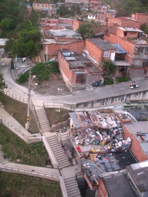 Mejoras realizadas por el metro
SENIA SALAZAR MALDONADO 2008
Palabras clave: METROCABLE PAJARITO
