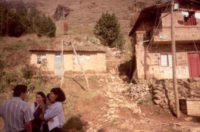 Reconocimiento del área de estudio, Cerro Pan de Azúcar
CEHAP, 1996
Palabras clave: PAN DE Azucar MEDELLIN